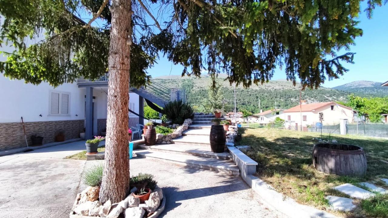 مبيت وإفطار San Pio delle Camere Dal Compare المظهر الخارجي الصورة